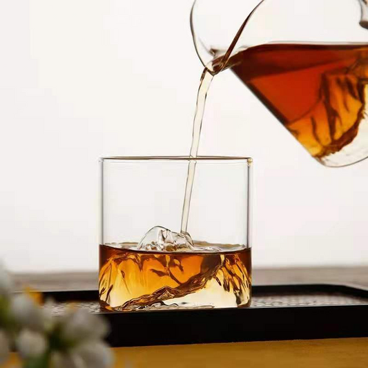 Whisky-Glas im japanischen Stil – Gebirgsprägung (2er-Set)