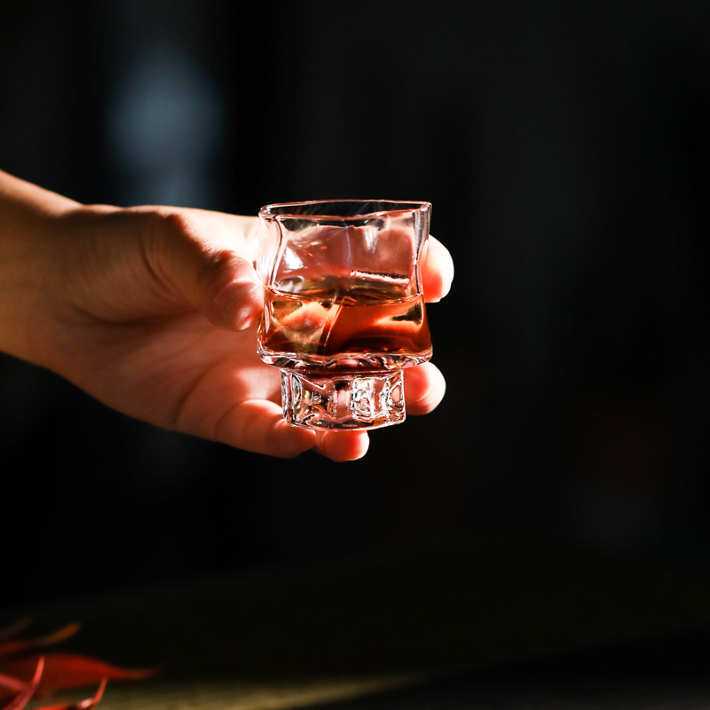 Shot-Glas im japanischen Stil – Crumpled Paper (4er-Set)
