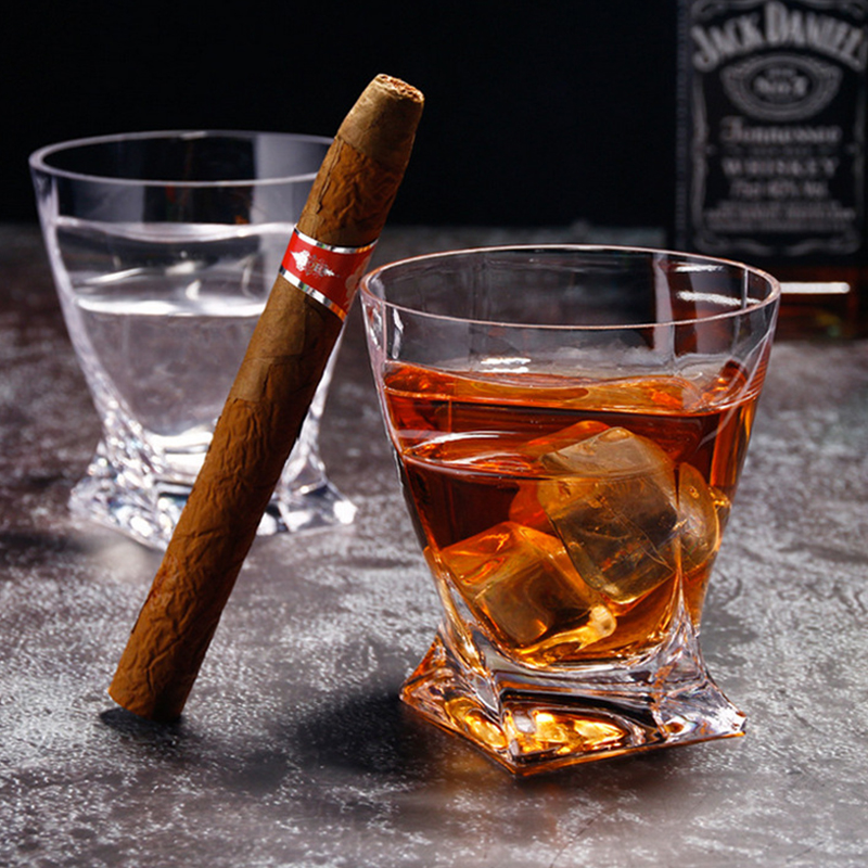 Whisky Glass with Cigar Holder (Set of 2)