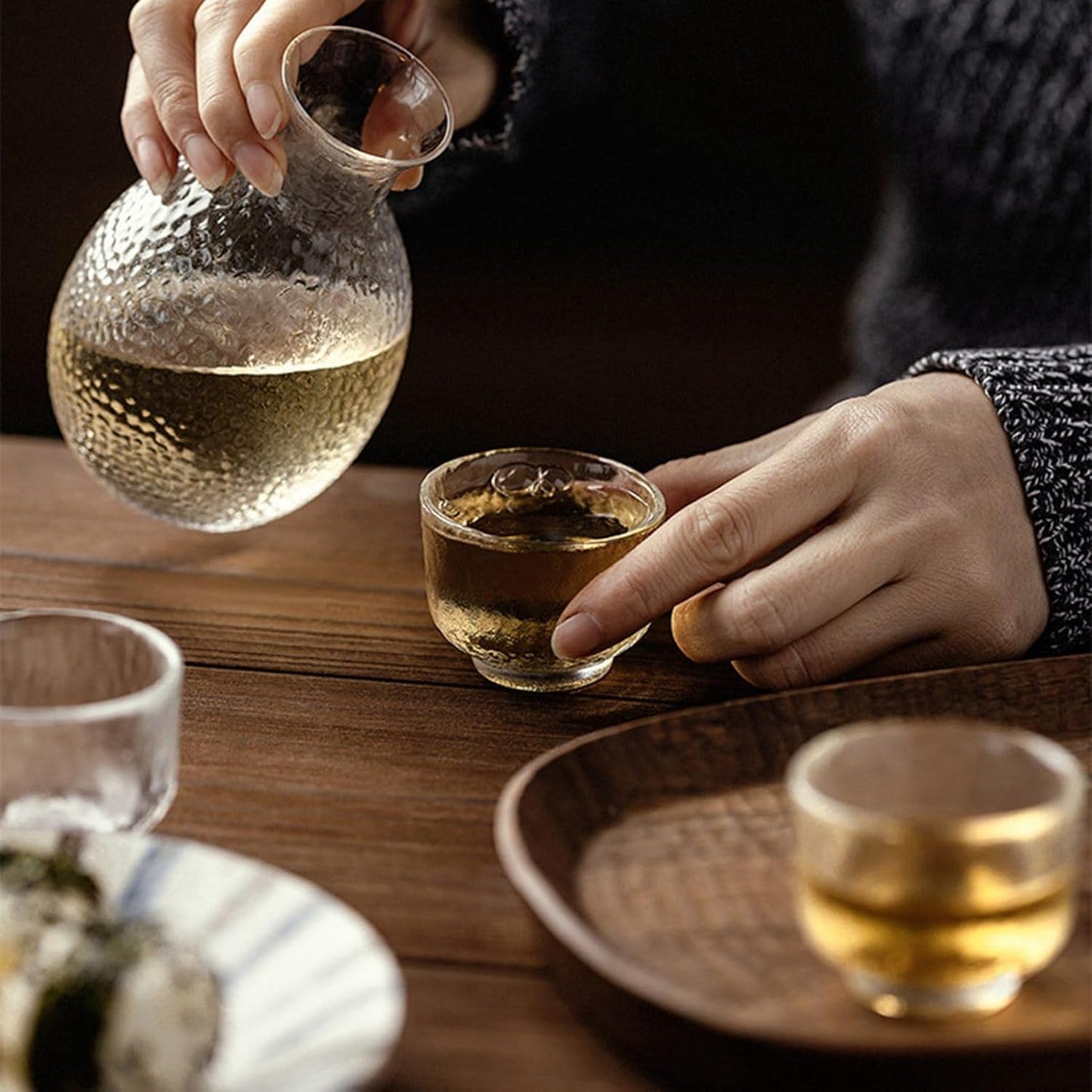 Gläsernes Sake-Set