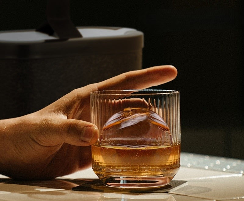 Clear Ice Container for Two Ice Sphere