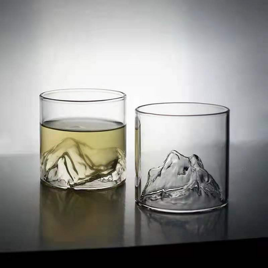 Whisky-Glas im japanischen Stil – Gebirgsprägung (2er-Set)