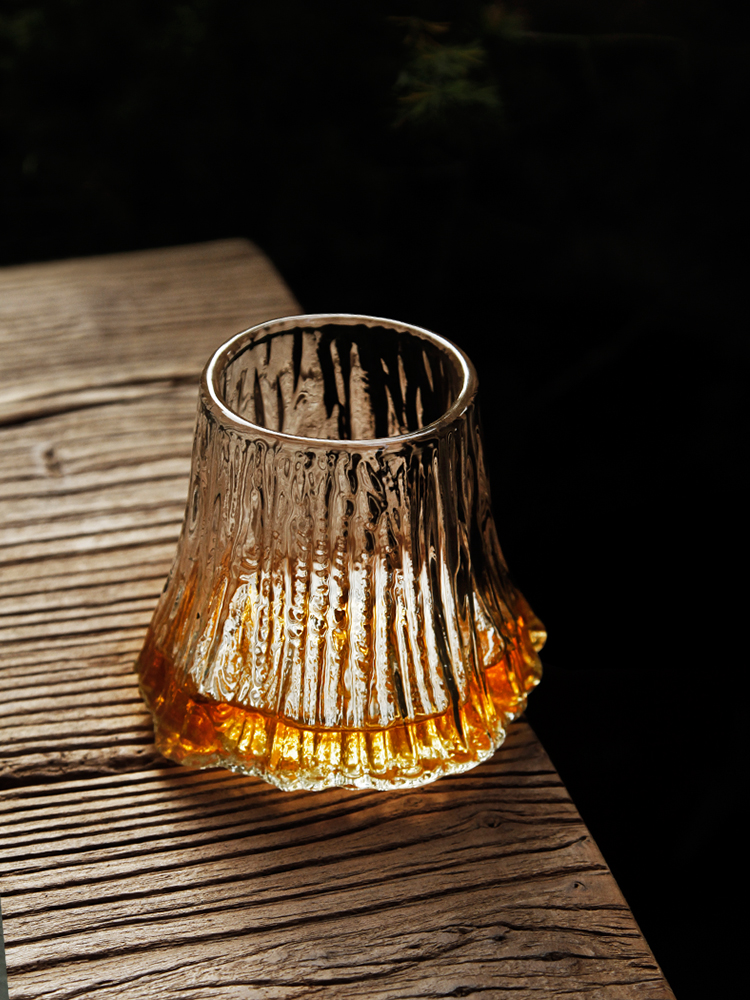 Japanese-Style Whiskey Glass – Tree Trunk (w/ Wooden Box, Set of 2)