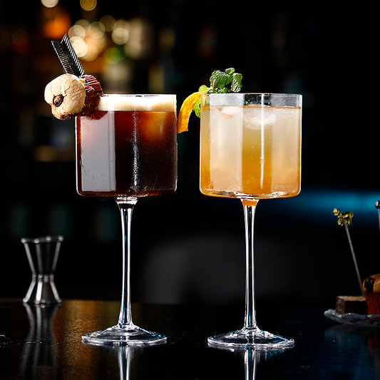 Cocktailglas mit quadratischem Kelch (2er-Set)
