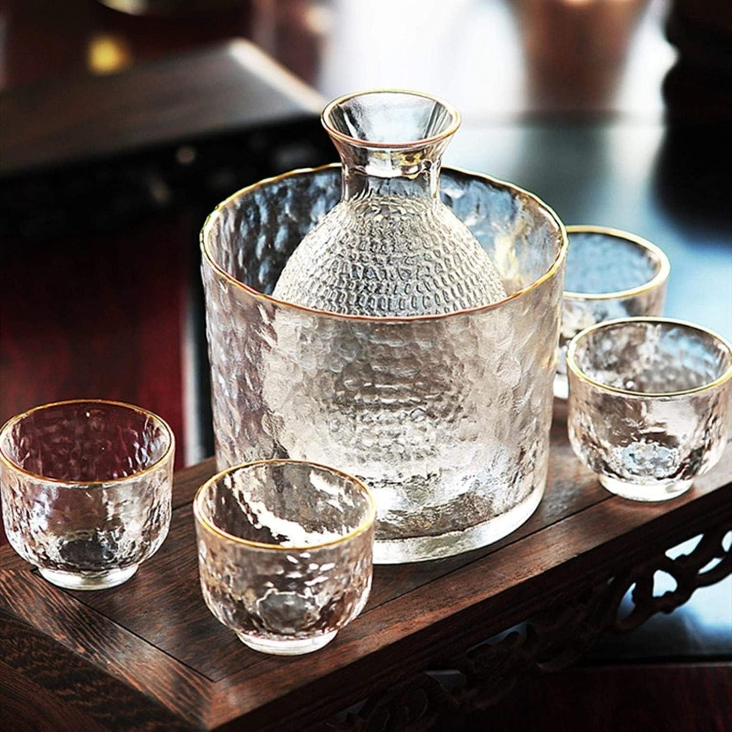Gläsernes Sake-Set