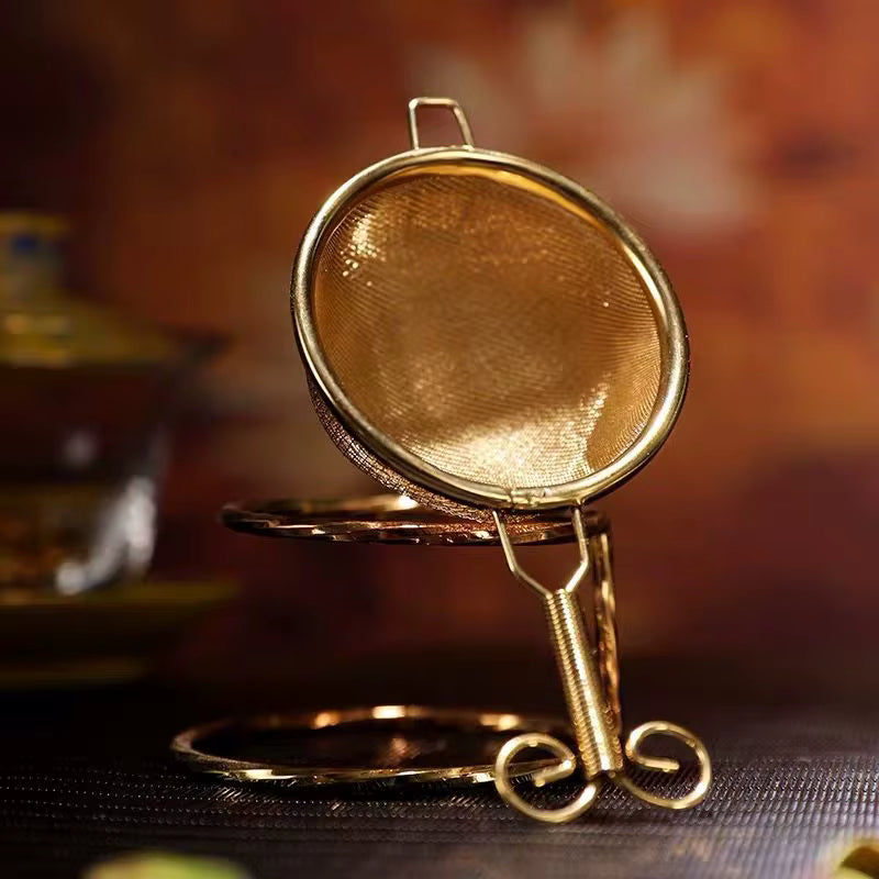 Fine Strainer with twisted handle