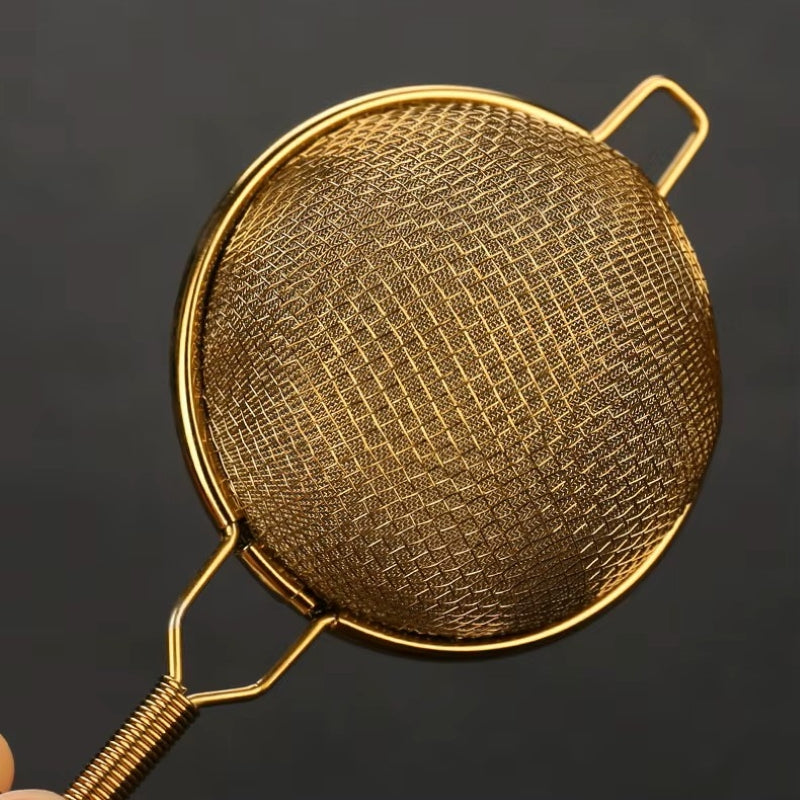 Fine Strainer with twisted handle