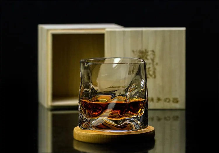 Japanese-Style Whisky Glass – Crumpled Paper (w/ Wooden Box, Set of 2)