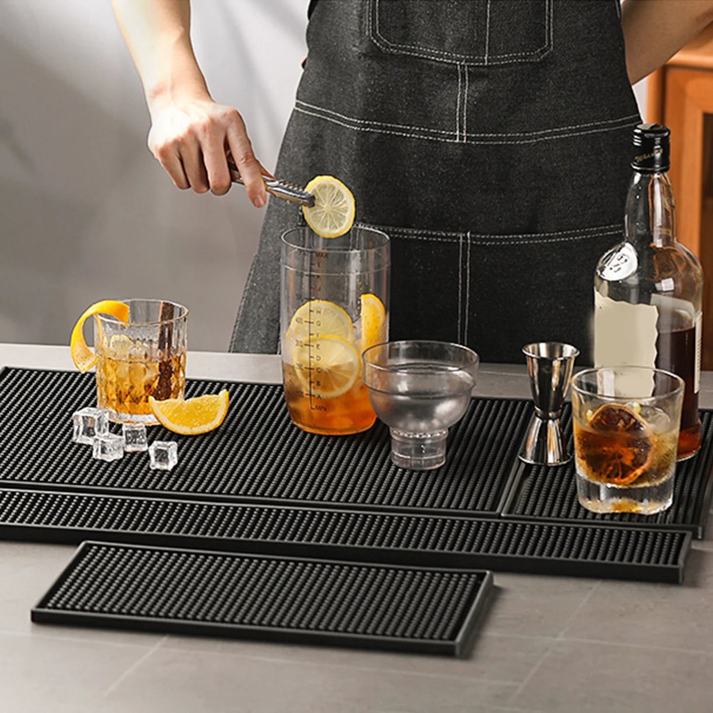 Bar Mat – Black (60 × 15 cm)