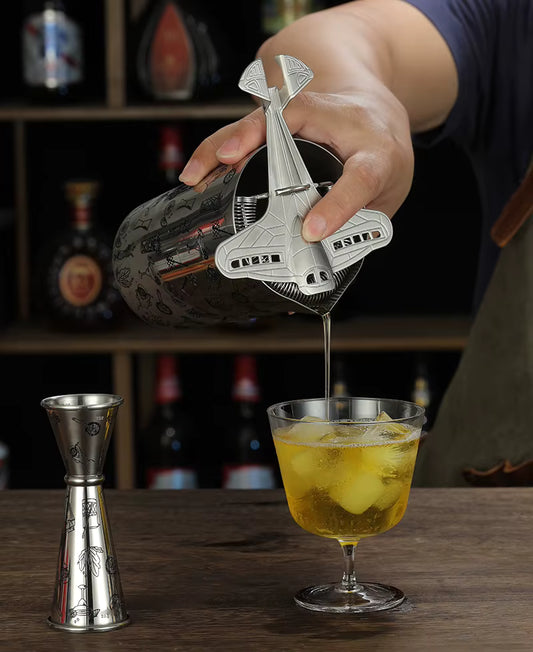 Hawthorne Strainer im Aviatic Design