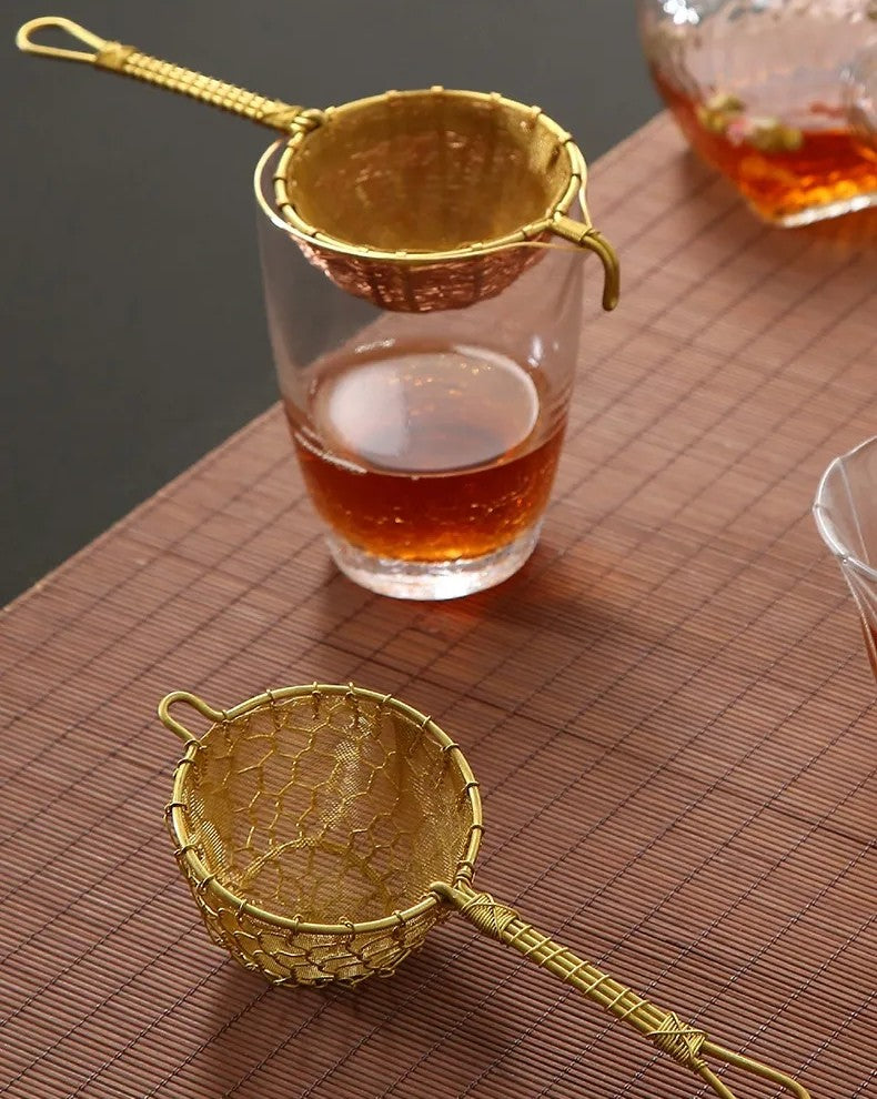 Fine Strainer mit Honigwabennetz