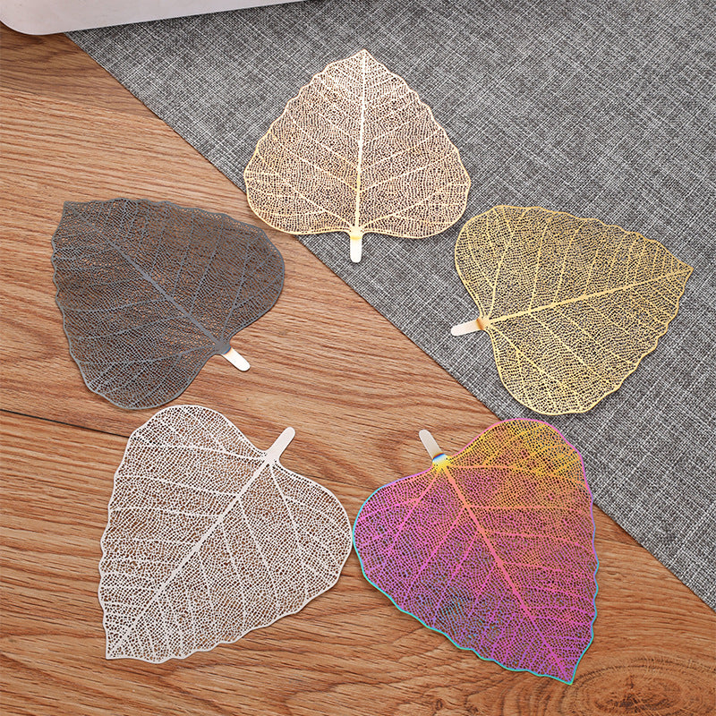 Hawthorne Strainer - Leaf